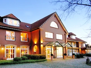 Haupteingang vom Hotel Landgut Stemmen Haupteingang vom Hotel Landgut Stemmen