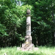 Wallroth Denkmal im Gehege