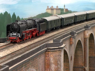 Modelleisenbahnbrücke