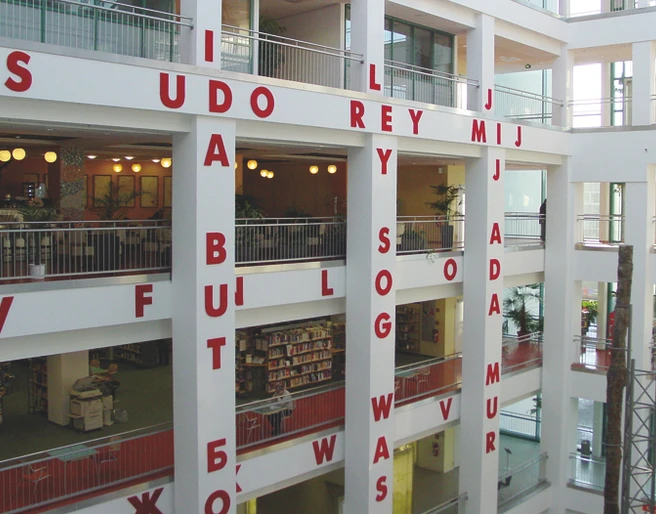 Bernhard Garbert - im Wald, 2007