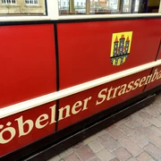Pferdebahnwagen mit Döbelner Stadtwappen