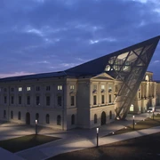 Blick auf das Militärhistorisches Museum der Bundeswehr