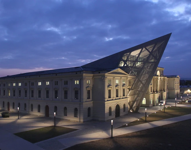 Blick auf das Militärhistorisches Museum der Bundeswehr
