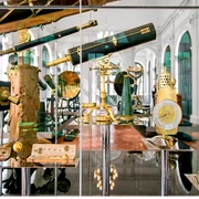 Mathematisch-Physikalischer Salon, Festsaal, Instumente der Aufklärung