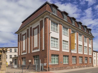 Außenansicht der Tuchfabrik Gebr. Pfau