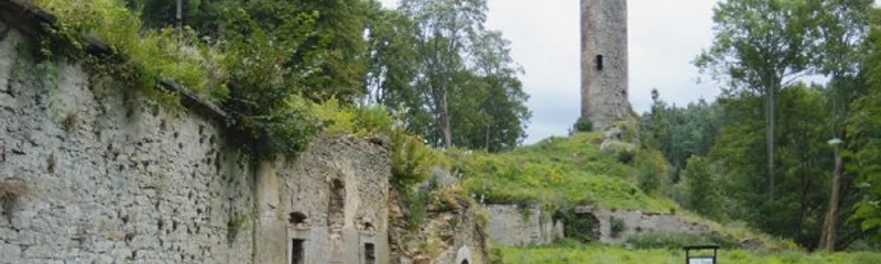 Burgruine Neuberg/ Podhradi