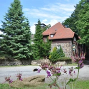 Bergbaude Czorneboh mit Aussichtsturm