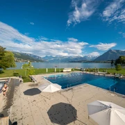 thun-strandbad-sommer-rutsche-sprungturm.jpg
