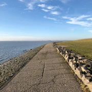Radweg am Deich zwischen Morsum und Keitum