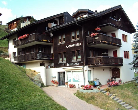 Aussenansicht Sommer