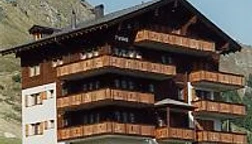 Aussenansicht Sommer