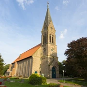 Langwarden_Kirche_nah_Nordsee_Butjadingen.jpg