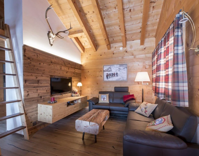 zurschmitten-8705-001