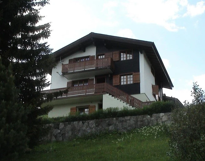 Haus von vorne