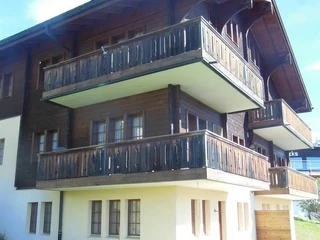 Aussenansicht Sommer