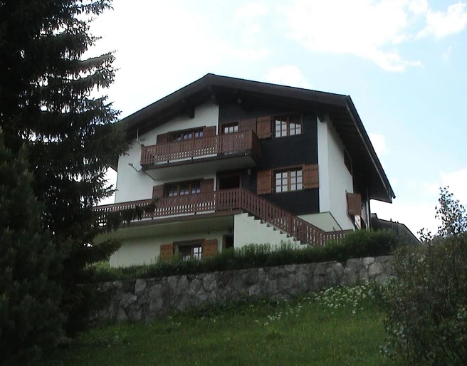 Aussenansicht Sommer