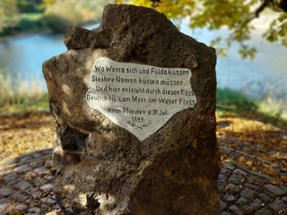 Weserstein im Herbst Weserstein im Herbst