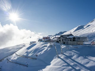 ÖV-Hub in Fiesch in der Aletsch Arena ÖV-Hub in Fiesch in der Aletsch Arena