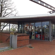 Brake e.V._Pavillon - Eingang (002).jpg