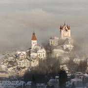 schloss-thun-winter-schnee-nebel-schlossberg.jpg