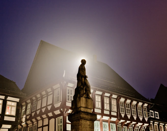 Till Eulenspiegel-Brunnen_Nacht till-eulenspiegel-brunnen-nacht