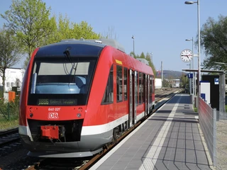 Bahnhof Einbeck Mitte_mit der Regionalbahn bahnhof-einbeck-mitte-mit-der-regionalbahn