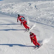 Schweizer-Ski-und-Snowboardschule