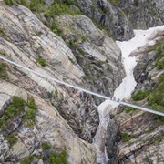 Hängebrücke Aspi-Titter Hängebrücke Aspi-Titter