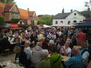 Besucher