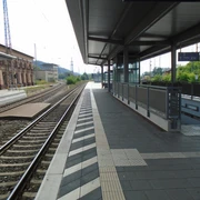 Bahnhof Kreiensen_Bahnsteig Gleis2 bahnhof-kreiensen-bahnsteig-gleis2