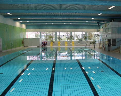 Hallenbad-Augustinum