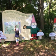 Wichtelpfad Sievershausen_Willkommensschild wichtelpfad-sievershausen-willkommensschild