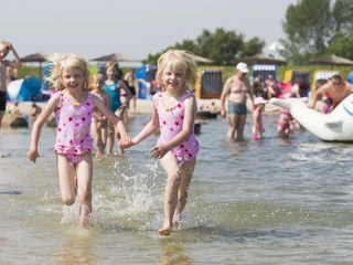 Baden in der Nordsee-Lagune (3).jpg