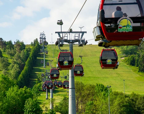 Ettelsberg-Seilbahn aus Richtung Talstation