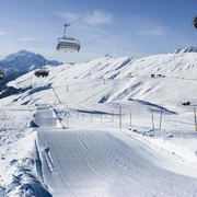 Die langersehnte Wintersaison wird nun endlich eröffnet. Die langersehnte Wintersaison wird nun endlich eröffnet.