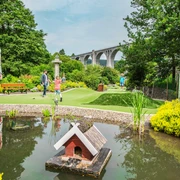 abenteuergolf-willingen-teich.jpg