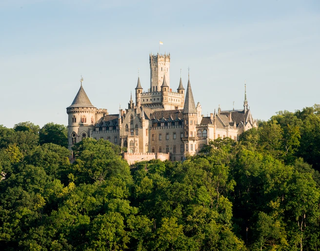 Schloss Marienburg_Sommeransicht schloss-marienburg-sommeransicht