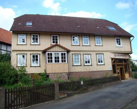 Töpferdorf Fredelsloh_KERAMIK.UM töpferdorf-fredelsloh-keramik.um