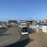 ZOB am Westerländer Bahnhof.jpg