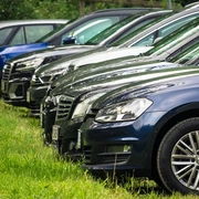 Parkplatz in Rischinen