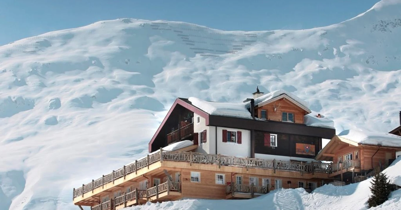 Hamilton Lodge im Winter