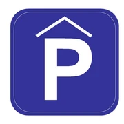 Parkhaus Bachstraße Weißes P mit Dach auf blauem Untergrund