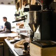 coffee-machine-in-coffee-shop-2DVYDPX.jpg Coffee machine in coffee shop