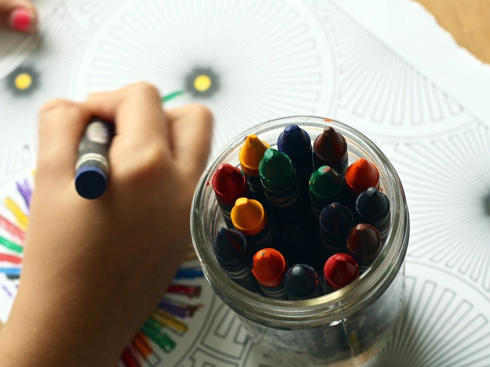 Es werden Kinder im Alter von 2 bis 8 Jahren betreut. Es werden Kinder im Alter von 2 bis 8 Jahren betreut.