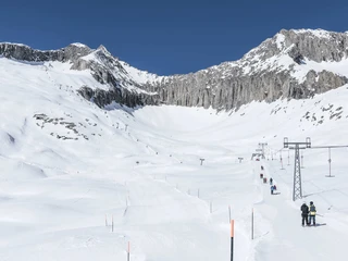 Das Erlebnis beginnt auf 3100 Metern Höhe Das Erlebnis beginnt auf 3100 Metern HöheThe experience begins at 3100 metres above sea level.