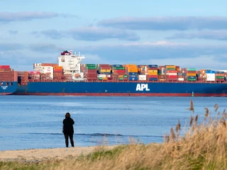 Containerschiff