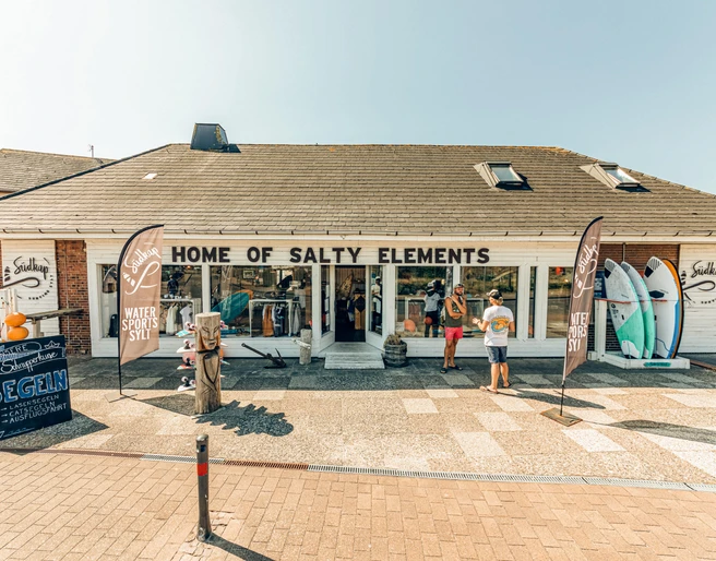 Home of salty Elements