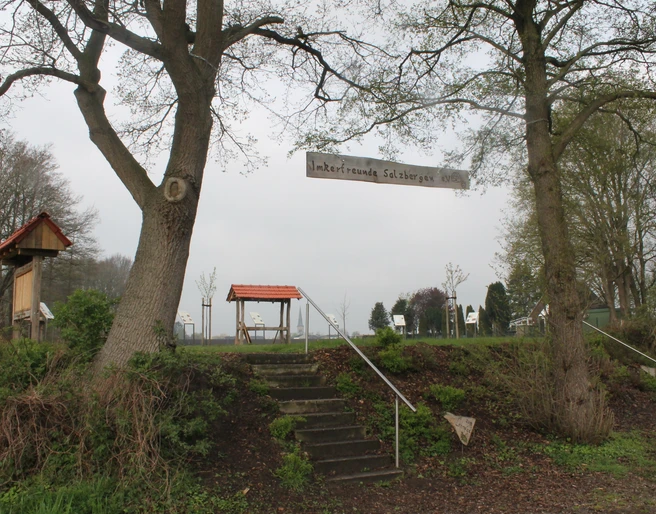 Bienenlehrpfad in Salzbergen (Am Emsradweg)