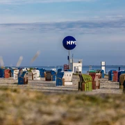 Niveaball am Strand in Dornumersiel