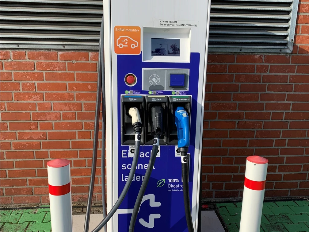 E-Ladestation Werkers Welt, Grambeker Weg